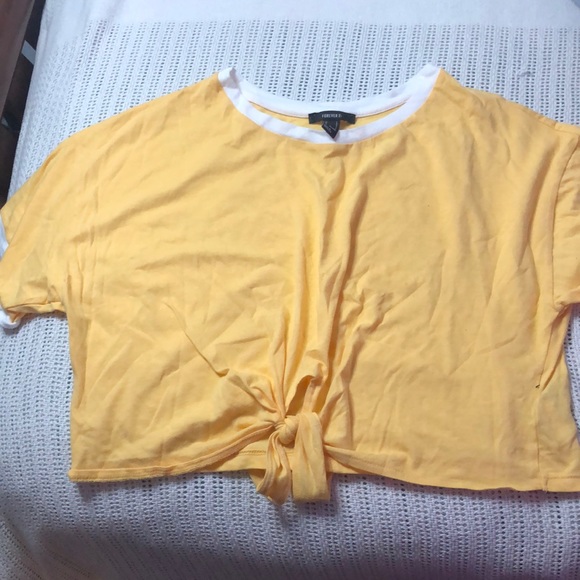 Crop Top - Picture 1 of 1